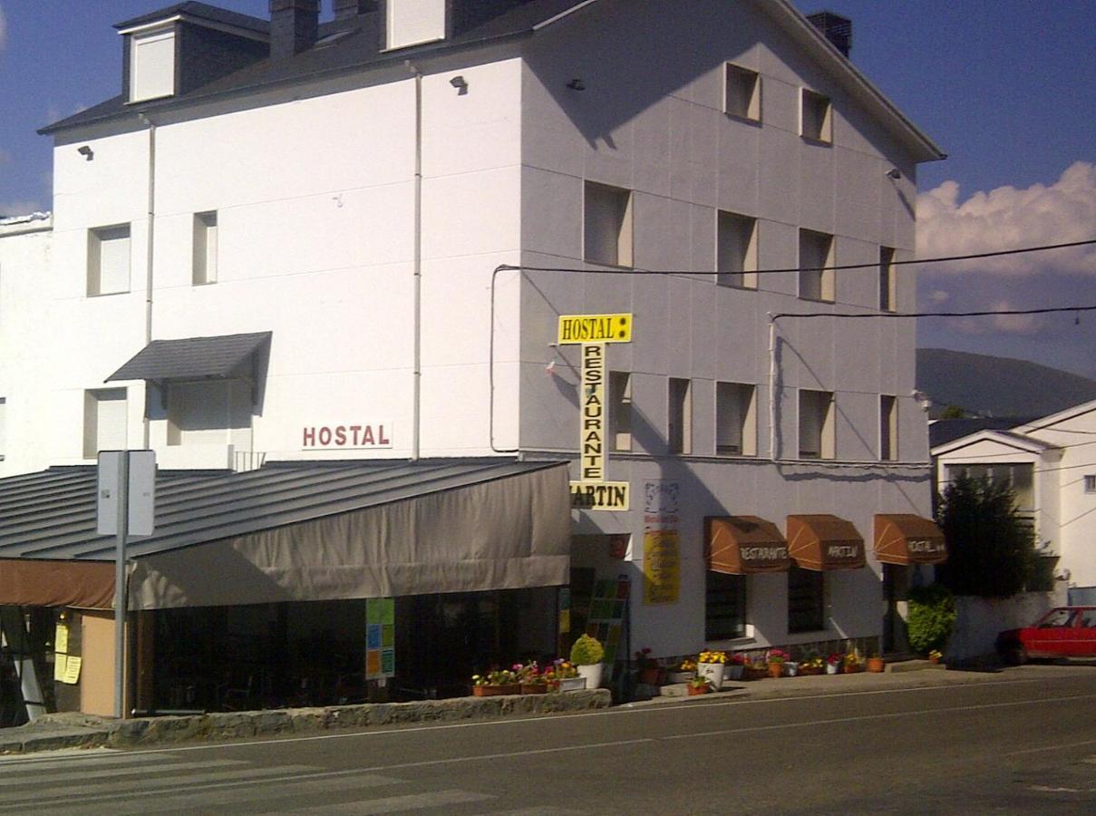 Hostal Martin - Sanabria Ribadelago ภายนอก รูปภาพ