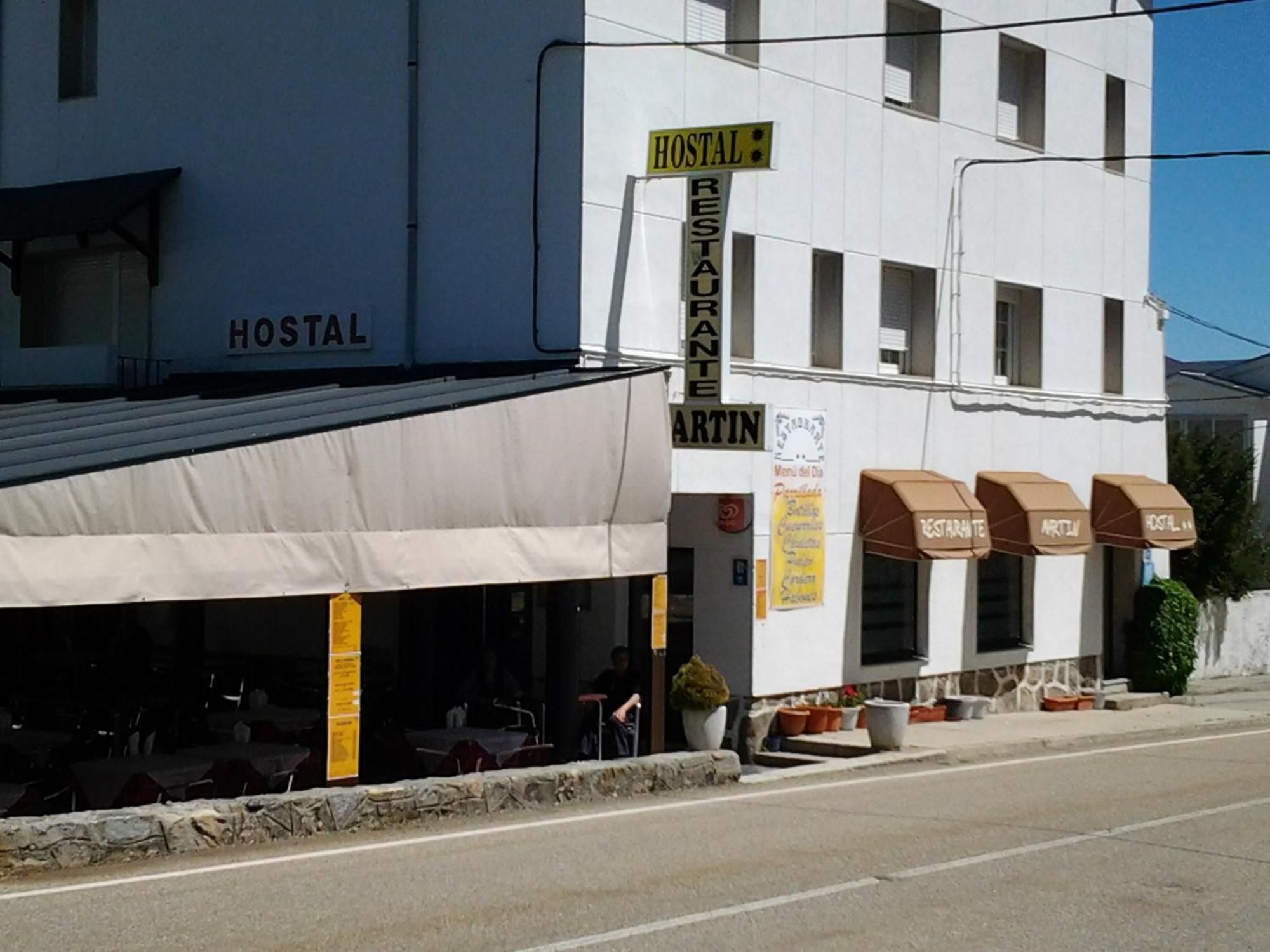 Hostal Martin - Sanabria Ribadelago ภายนอก รูปภาพ