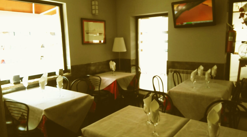 Hostal Martin - Sanabria Ribadelago ภายนอก รูปภาพ