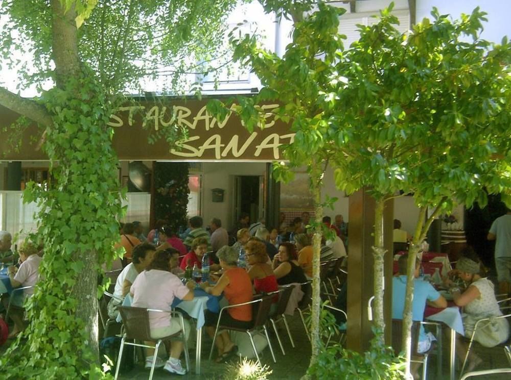 Hostal Martin - Sanabria Ribadelago ภายนอก รูปภาพ